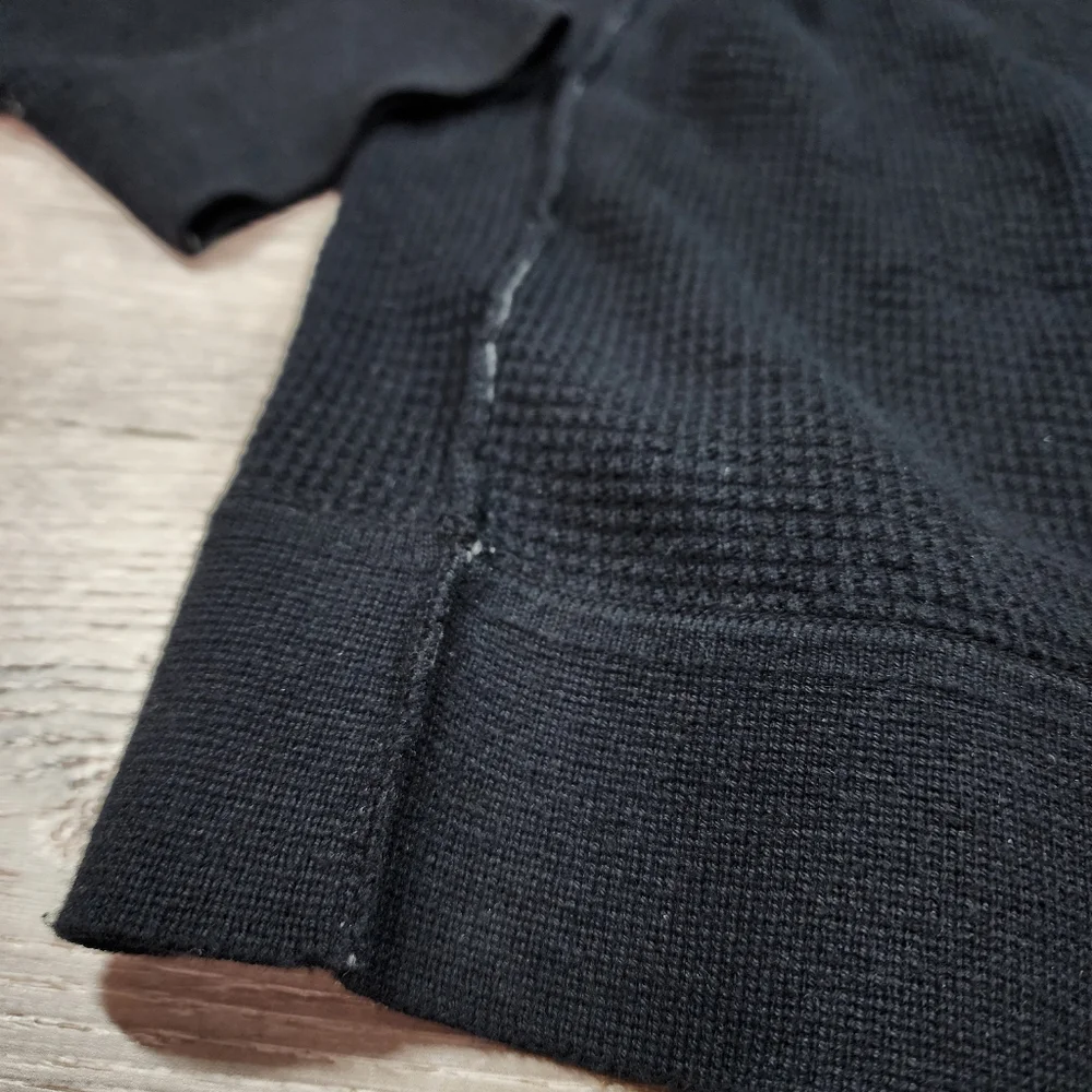 TOMMY BAHAMA Cashmere Cotton Black Waffle Knit Thermal Pullover Top Men's Medium